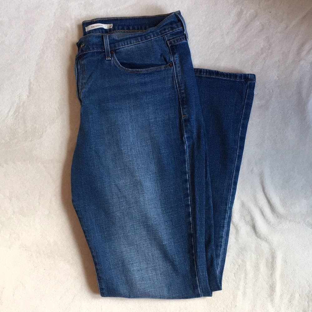 Levi’s 515 Bootcut Jeans